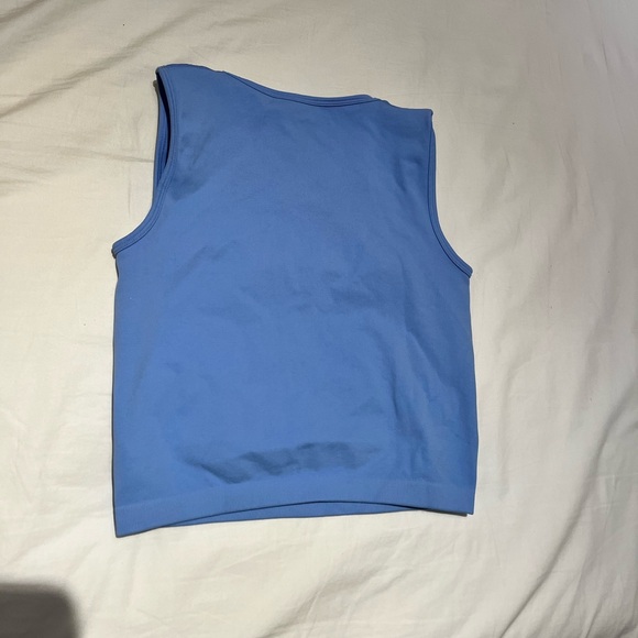 BABY BLUE CROP TOP SIZE SMALL - Picture 3 of 4
